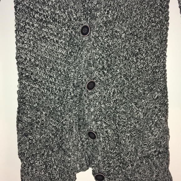 Button up cardigan - Picture 2 of 2